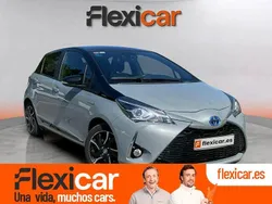 Gris / plata Usado 2018 Toyota Yaris Hybrid Advance Berlina | 16.490 € (Un poco caro)