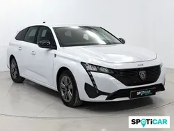 Blanco Usado 2023 Peugeot 308 Active Familiar | 21.950 € (Super precio)