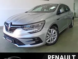 Gris / plata Usado 2023 Renault Mégane IV Equilibre Berlina | 15.850 € (Precio justo)