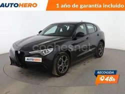 Negro Usado 2021 Alfa Romeo Stelvio Sprint SUV | 30.699 € (Precio justo)