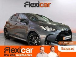 Gris Usado 2022 Toyota Yaris Hybrid Plus | 19.790 € (Precio justo)