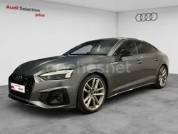 Gris / plata Usado 2024 Audi A5 Sportback Sport Berlina | 48.590 € (Caro)