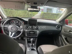 Rojo Usado 2013 Mercedes A180 Urban Berlina | 9499 € (Super precio)
