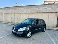 Negro Usado 2008 Renault Scénic II Dynamique Monovolumen | 1990 € (Super precio)