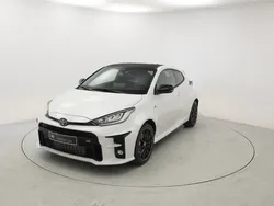 Blanco Nuevo 2024 Toyota Yaris Edition Utilitario | 52.300 €