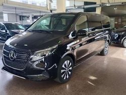 Negro Usado 2025 Mercedes V250 Avantgarde Monovolumen | 61.136 € (Buen precio)