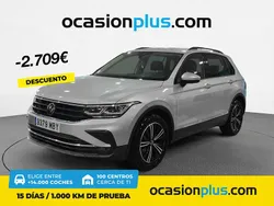 Gris / plata Usado 2022 VW Tiguan Life SUV | 29.800 € (Buen precio)