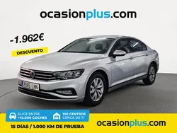 Gris Usado 2021 VW Passat Business Berlina | 21.590 € (Precio justo)