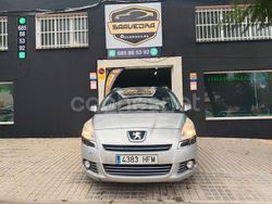 Gris / plata Usado 2013 Peugeot 5008 Access Monovolumen | 6800 € (Precio justo)