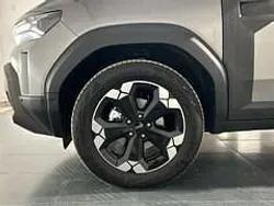 Gris Usado 2024 Dacia Duster Extreme SUV | 25.550 €