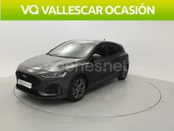 Gris / plata Usado 2022 Ford Focus ST-Line Berlina | 18.300 € (Precio justo)