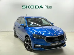 Azul Usado 2025 Skoda Fabia Berlina | 18.900 € (Precio justo)