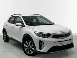 Blanco Usado 2021 Kia Stonic SUV | 13.900 € (Precio justo)