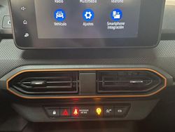 Rojo Usado 2022 Dacia Sandero Acces Utilitario | 12.990 € (Caro)