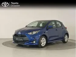 Azul Usado 2021 Toyota Yaris Hybrid Active Utilitario | 19.480 € (Precio justo)