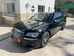 Negro Usado 2011 Lancia Thema Platinum Berlina | 12.900 €