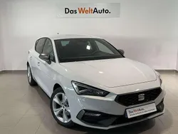 Blanco Usado 2024 Seat Leon FR Berlina | 19.400 € (Buen precio)