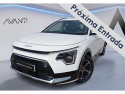 Blanco Usado 2024 Kia Niro SUV | 29.090 € (Caro)