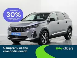 Gris / plata Usado 2024 Peugeot 5008 Allure Monovolumen | 23.490 € (Precio justo)