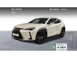 Blanco Usado 2024 Lexus UX SUV | 35.900 €