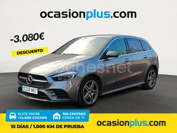Gris / plata Usado 2024 Mercedes B250e Monovolumen | 33.890 € (Super precio)