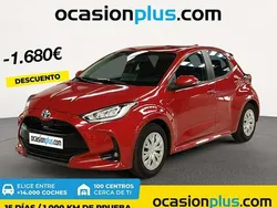 Rojo Usado 2022 Toyota Yaris Hybrid Business Edition Utilitario | 16.810 € (Super precio)