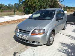 Gris / plata Usado 2005 Chevrolet Kalos SE Berlina | 2500 € (Precio justo)