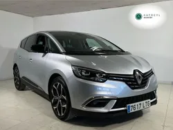 Gris / plata Usado 2021 Renault Scénic IV Zen Monovolumen | 21.900 € (Un poco caro)