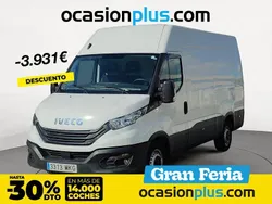Blanco Usado 2023 Iveco Daily Berlina | 28.400 € (Precio justo)