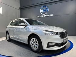 Gris / plata Usado 2022 Skoda Fabia Active Utilitario | 12.900 € (Precio justo)