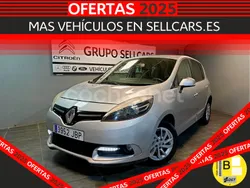 Gris / plata Usado 2014 Renault Scénic III Monovolumen | 8990 € (Precio justo)