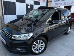 Negro Usado 2016 VW Touran Advance Monovolumen | 17.950 € (Un poco caro)