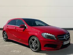 Rojo Usado 2015 Mercedes A200 AMG line Berlina | 18.000 € (Precio justo)