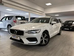 Blanco Usado 2020 Volvo V60 Momentum Familiar | 18.499 € (Buen precio)