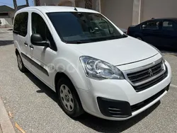 Blanco Usado 2018 Peugeot Partner Tepee Active Monovolumen | 10.990 € (Buen precio)