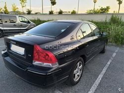 Negro Usado 2006 Volvo S60 Momentum Berlina | 4900 € (Precio justo)