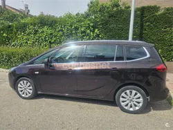 Marrón Usado 2015 Opel Zafira Tourer Selective Monovolumen | 8900 €
