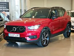 Rojo Usado 2021 Volvo XC40 R-Design SUV | 29.900 € (Precio justo)