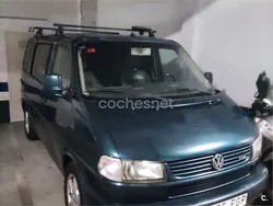 Verde Usado 2003 VW Multivan Comfortline Monovolumen | 9000 €