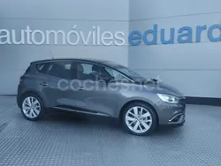 Gris / plata Usado 2019 Renault Scénic IV LIMITED Monovolumen | 17.500 € (Precio justo)