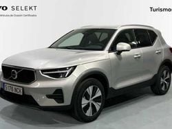 Plateado Nuevo 2025 Volvo XC40 Core SUV | 39.900 € (Precio justo)