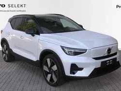 Blanco Nuevo 2025 Volvo XC40 Plus SUV | 40.600 €