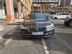 Gris / plata Usado 2017 BMW 750L Berlina | 64.800 €