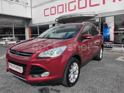 Rojo Usado 2016 Ford Kuga Titanium SUV | 13.900 € (Un poco caro)