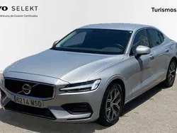 Gris Usado 2024 Volvo S60 Core Berlina | 31.900 € (Super precio)