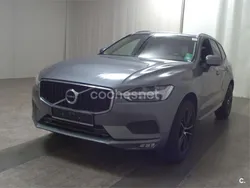 Gris / plata Usado 2019 Volvo XC60 Momentum SUV | 27.500 € (Precio justo)