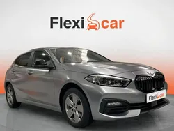 Gris Usado 2022 BMW 116 Utilitario | 19.490 € (Precio justo)