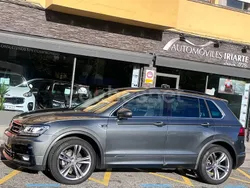 Gris / plata Usado 2020 VW Tiguan Advance SUV | 26.500 € (Precio justo)
