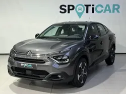 Verde Usado 2023 Citroën C4 Feel Berlina | 23.900 €