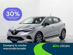 Plateado Usado 2023 Renault Clio V Equilibre Utilitario | 14.590 € (Precio justo)